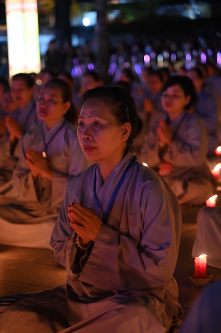 Glistening Amitabha Buddha Ceremony in 2022