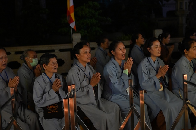 Glistening Amitabha Buddha Ceremony in 2022