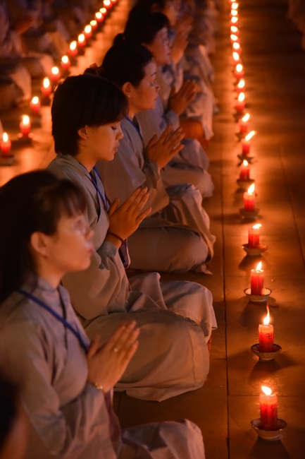 Glistening Amitabha Buddha Ceremony in 2022