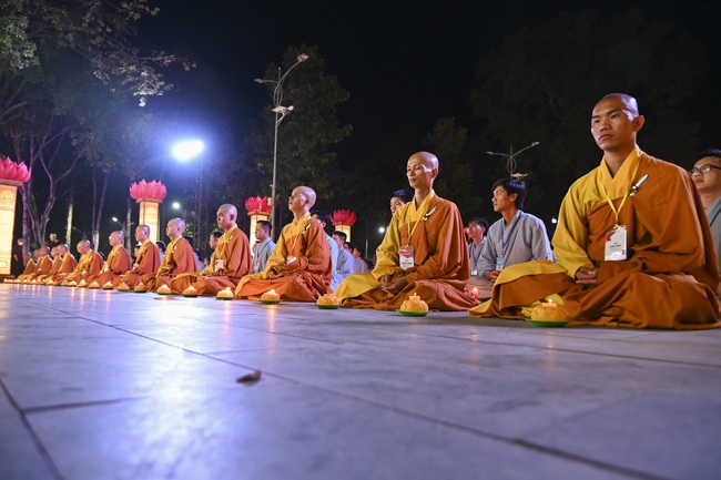 Glistening Amitabha Buddha Ceremony in 2022