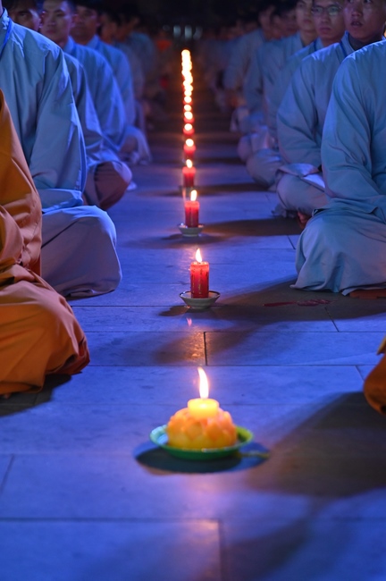 Glistening Amitabha Buddha Ceremony in 2022