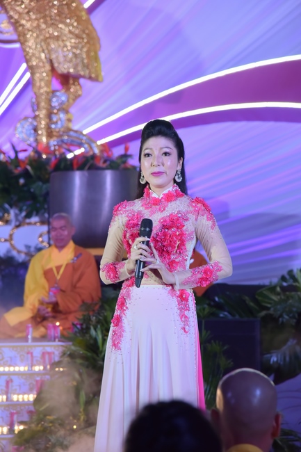 Glistening Amitabha Buddha Ceremony in 2022