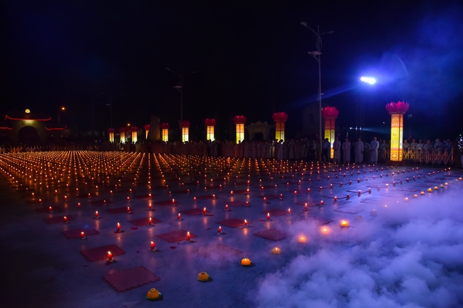 Glistening Amitabha Buddha Ceremony in 2022