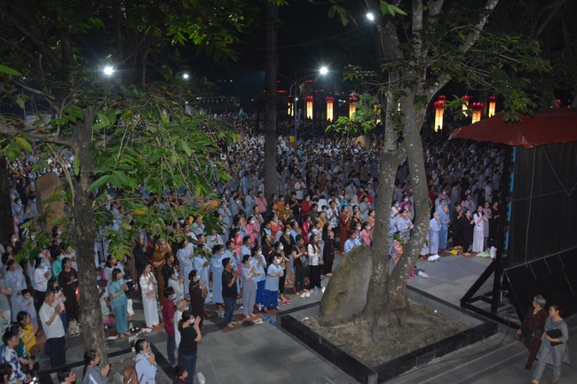 Glistening Amitabha Buddha Ceremony in 2022