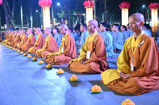 Glistening Amitabha Buddha Ceremony in 2022