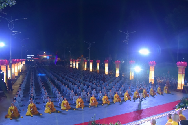 Glistening Amitabha Buddha Ceremony in 2022