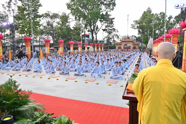Glistening Amitabha Buddha Ceremony in 2022