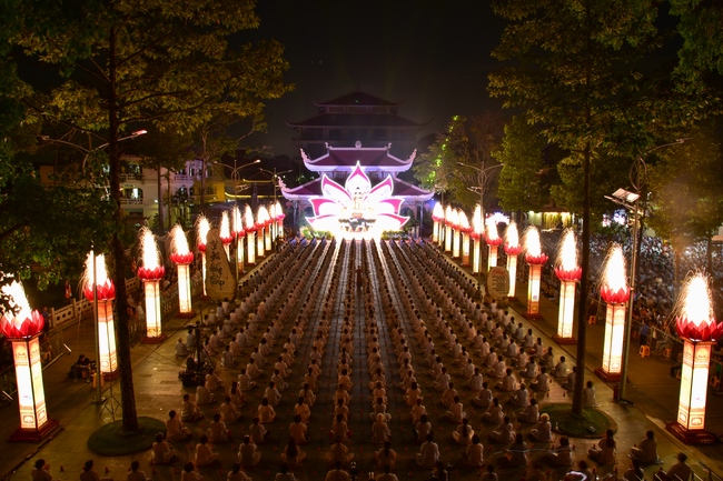 Glistening Amitabha Buddha Ceremony in 2022