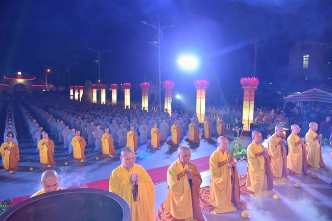 Glistening Amitabha Buddha Ceremony in 2022