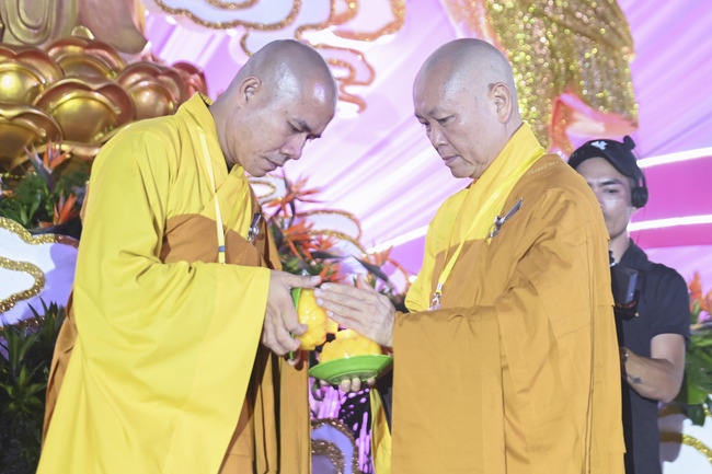 Glistening Amitabha Buddha Ceremony in 2022