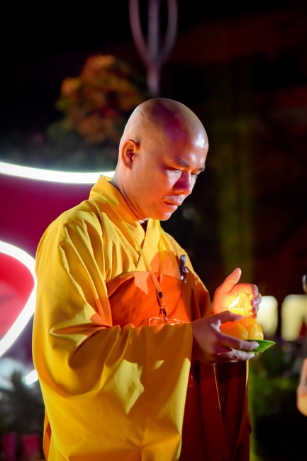 Glistening Amitabha Buddha Ceremony in 2022