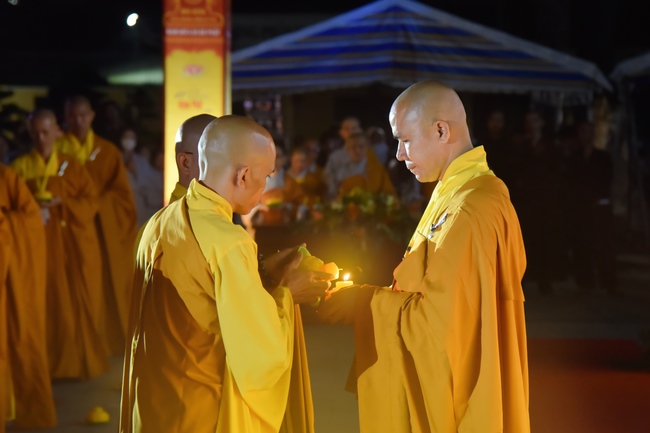 Glistening Amitabha Buddha Ceremony in 2022