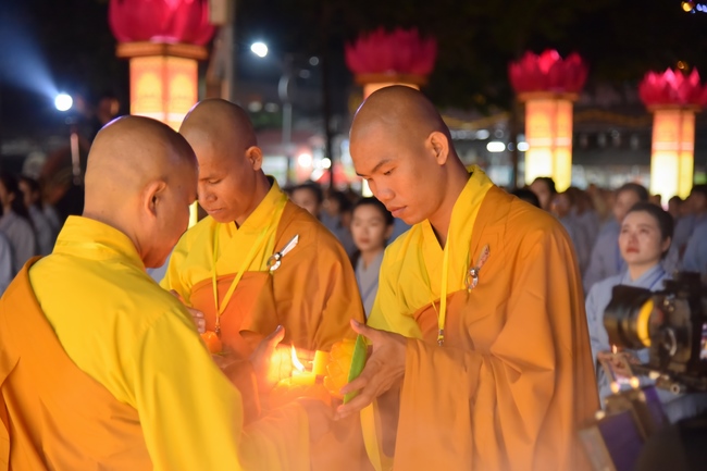 Glistening Amitabha Buddha Ceremony in 2022