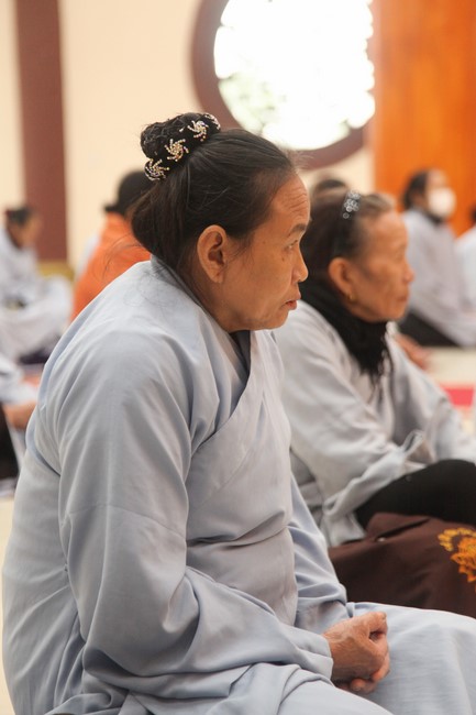 Chùa Giai Lam - Hà Tĩnh: Tu niệm Phật một ngày