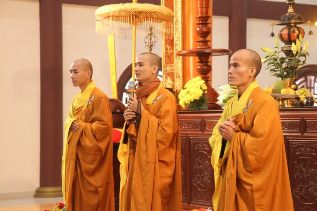 Chùa Giai Lam - Hà Tĩnh: Tu niệm Phật một ngày