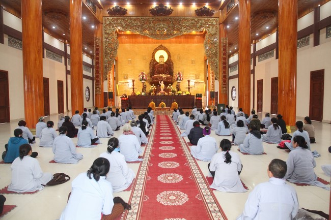 Chùa Giai Lam - Hà Tĩnh: Tu niệm Phật một ngày