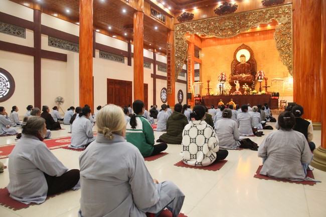 Chùa Giai Lam - Hà Tĩnh: Tu niệm Phật một ngày