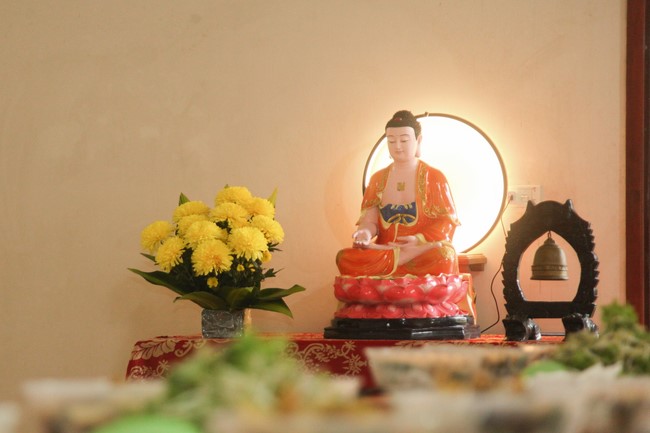 Chùa Giai Lam - Hà Tĩnh: Tu niệm Phật một ngày