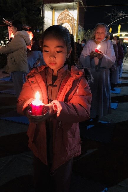Candle Lighting Ritual to commemorate Amitabha’s Buddha at Dong Cao Pagoda – Thanh Hoa