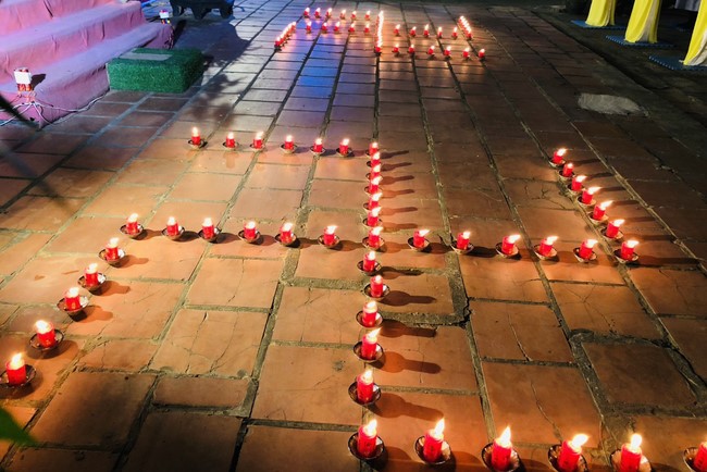 Candle Lighting Ritual to commemorate Amitabha’s Buddha at Dong Cao Pagoda – Thanh Hoa