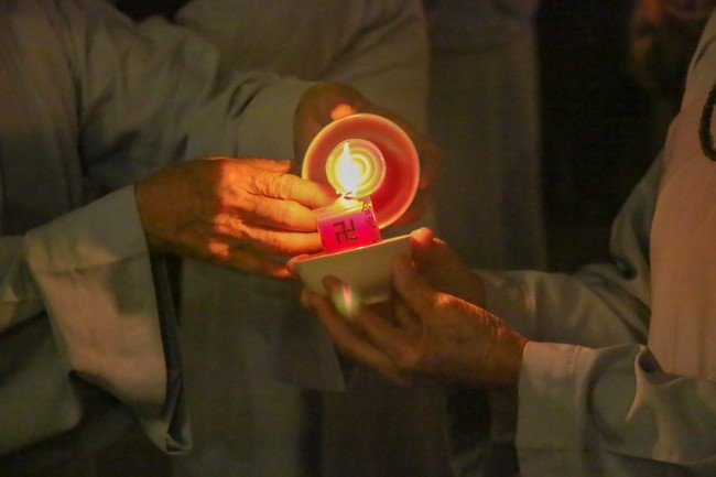 Chùa Bốn – Nghệ An: Lễ Hoa Đăng Kỷ Niệm Đức Phật A Di Đà