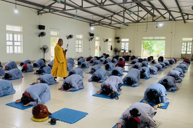 Three-Jewel Refuge Ceremony at Dong Cao Pagoda – Thanh Hoa