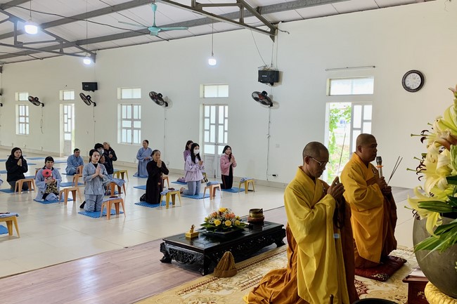 Three-Jewel Refuge Ceremony at Dong Cao Pagoda – Thanh Hoa