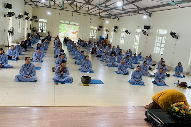 Three-Jewel Refuge Ceremony at Dong Cao Pagoda – Thanh Hoa