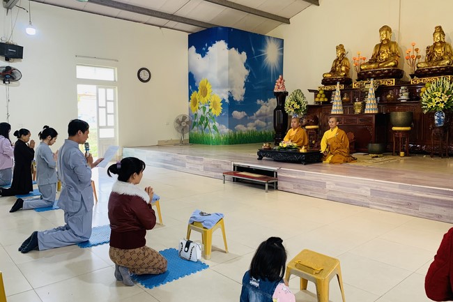 Three-Jewel Refuge Ceremony at Dong Cao Pagoda – Thanh Hoa