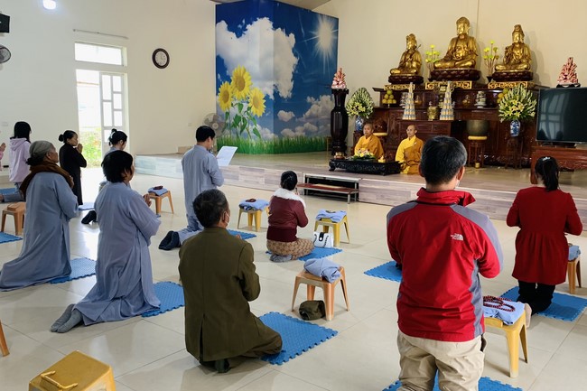 Three-Jewel Refuge Ceremony at Dong Cao Pagoda – Thanh Hoa