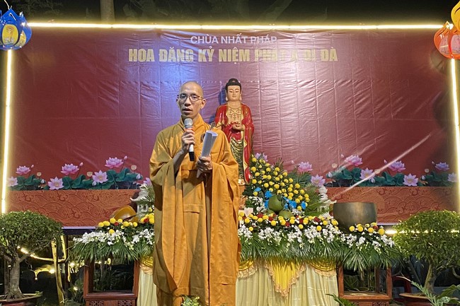Lantern Candle Lighting Ceremony to commemorate Amitabha Buddha at Nhat Phap pagoda, Dong Nai