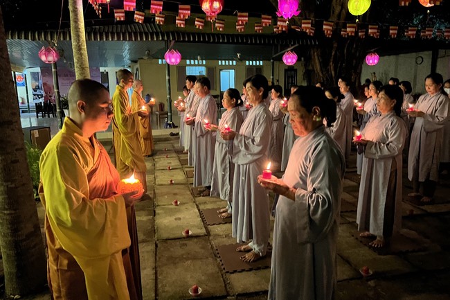 Lantern Candle Lighting Ceremony to commemorate Amitabha Buddha at Nhat Phap pagoda, Dong Nai