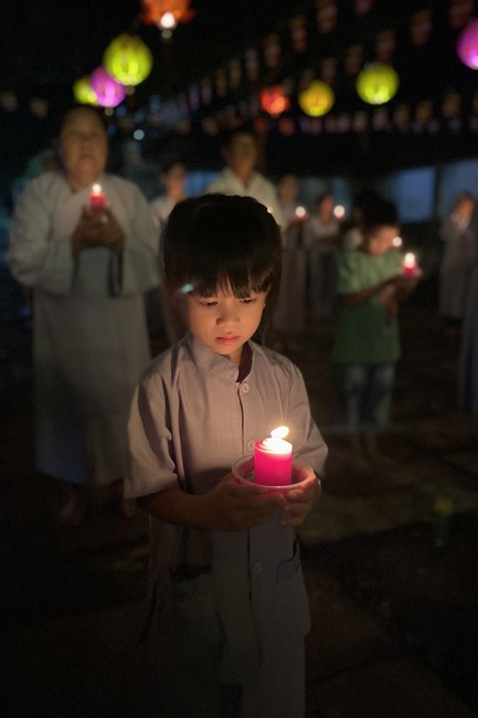 Lantern Candle Lighting Ceremony to commemorate Amitabha Buddha at Nhat Phap pagoda, Dong Nai