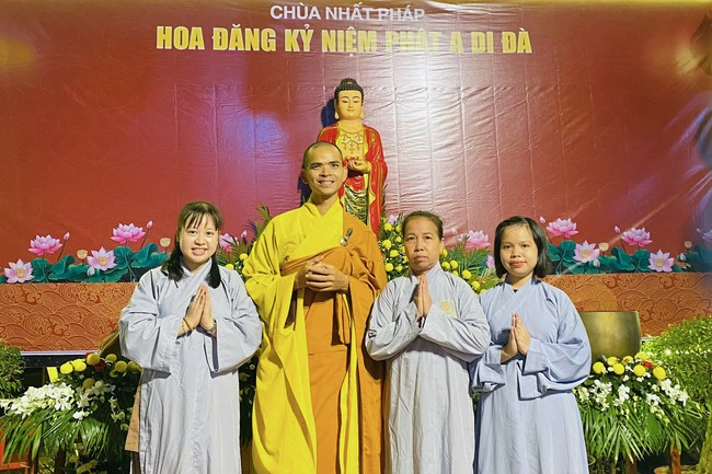 Lantern Candle Lighting Ceremony to commemorate Amitabha Buddha at Nhat Phap pagoda, Dong Nai