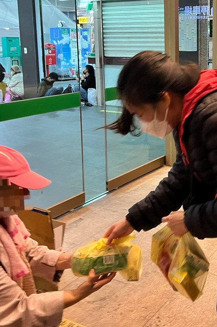 Candle Lighting Ritual to commemorate Amitabha’s Buddha at Ling Yin Temple in Taiwan