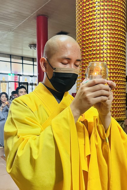 Candle Lighting Ritual to commemorate Amitabha’s Buddha at Ling Yin Temple in Taiwan