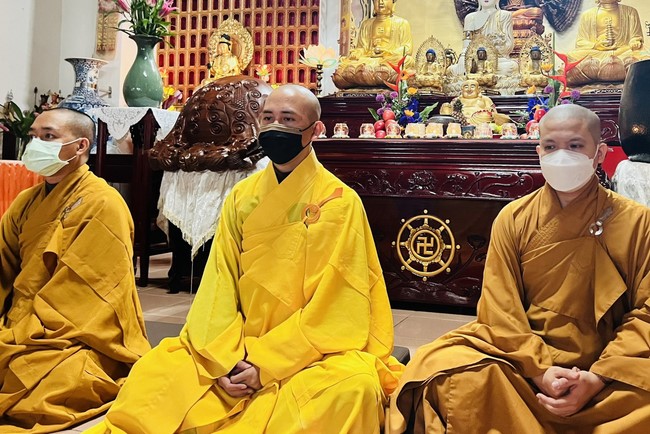 Candle Lighting Ritual to commemorate Amitabha’s Buddha at Ling Yin Temple in Taiwan