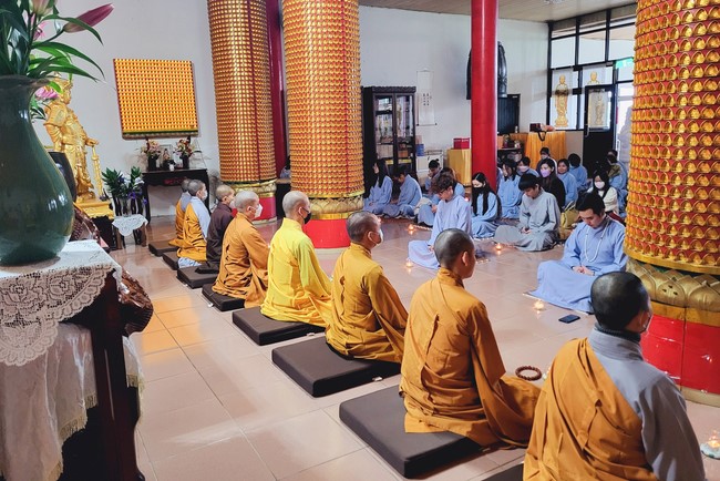Candle Lighting Ritual to commemorate Amitabha’s Buddha at Ling Yin Temple in Taiwan