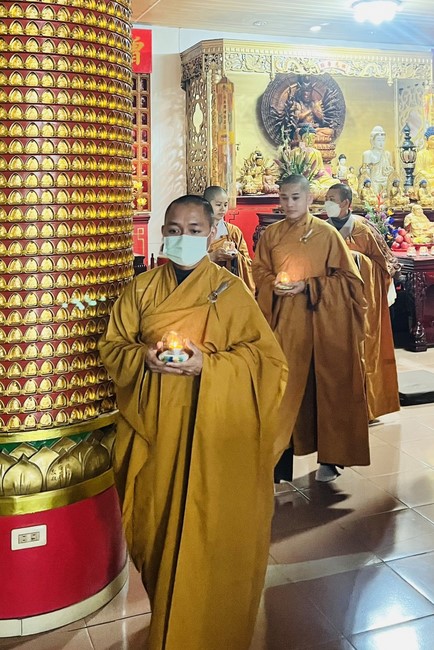Candle Lighting Ritual to commemorate Amitabha’s Buddha at Ling Yin Temple in Taiwan