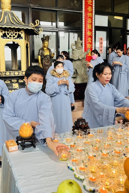 Candle Lighting Ritual to commemorate Amitabha’s Buddha at Ling Yin Temple in Taiwan