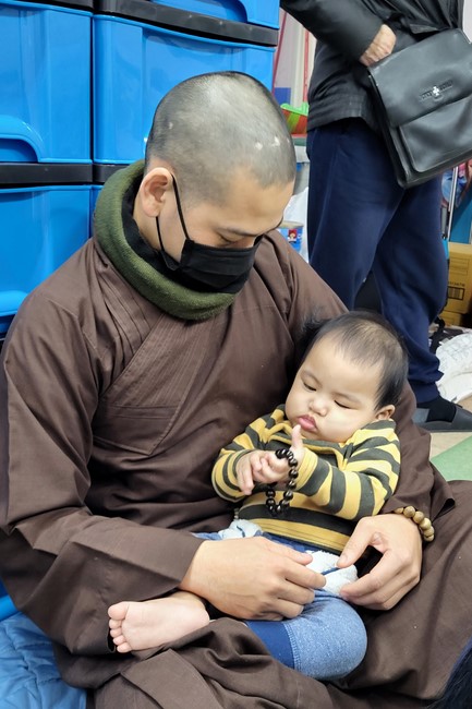 Candle Lighting Ritual to commemorate Amitabha’s Buddha at Ling Yin Temple in Taiwan
