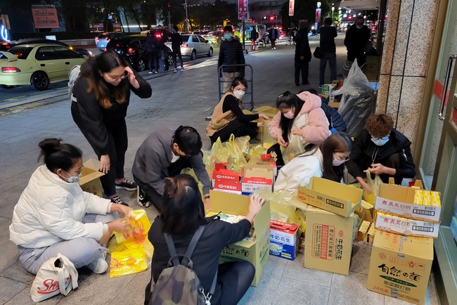 Candle Lighting Ritual to commemorate Amitabha’s Buddha at Ling Yin Temple in Taiwan