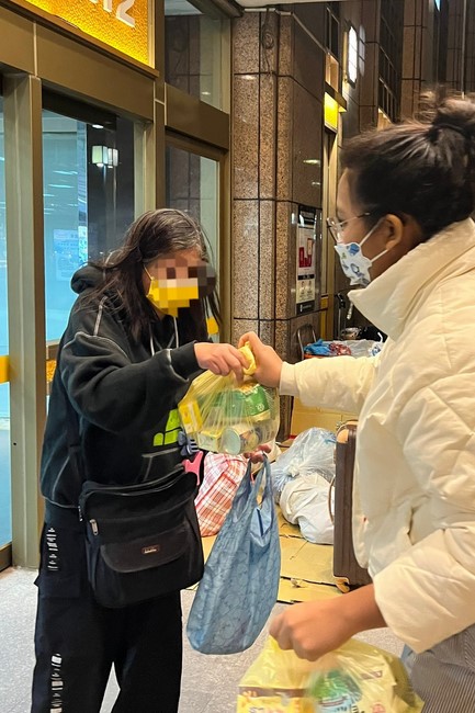Candle Lighting Ritual to commemorate Amitabha’s Buddha at Ling Yin Temple in Taiwan