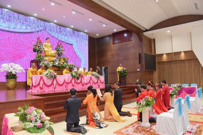 Wedding Ceremony at the pagoda