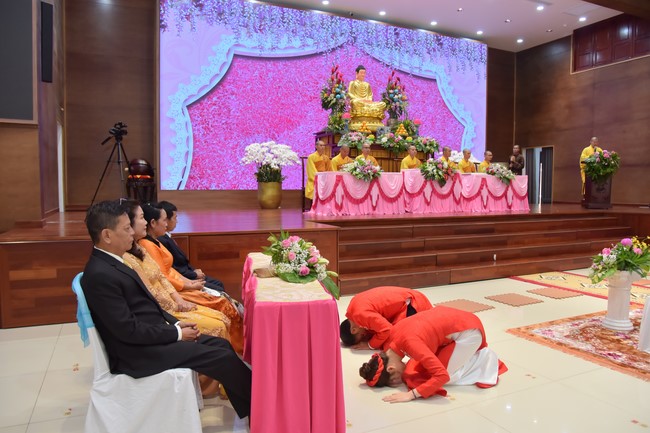 Wedding Ceremony at the pagoda