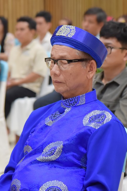 Wedding Ceremony at the pagoda