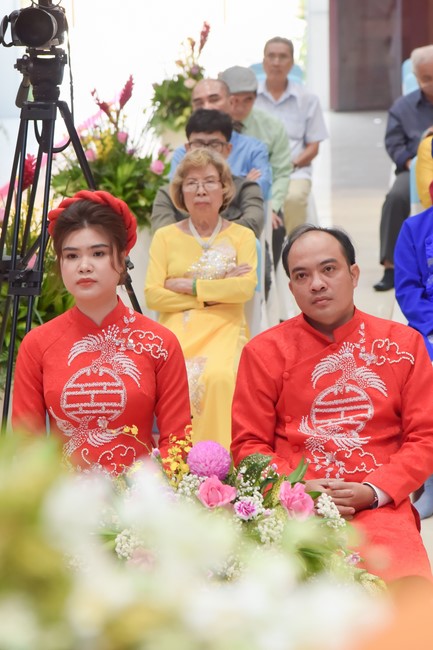 Wedding Ceremony at the pagoda