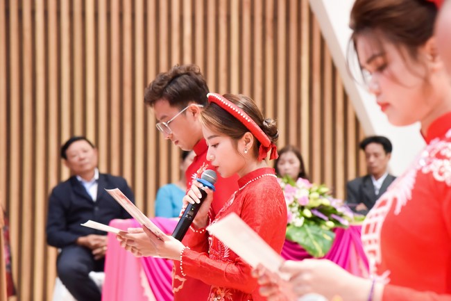 Wedding Ceremony at the pagoda
