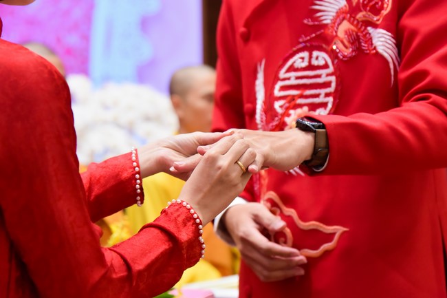 Wedding Ceremony at the pagoda