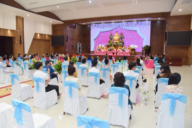 Wedding Ceremony at the pagoda